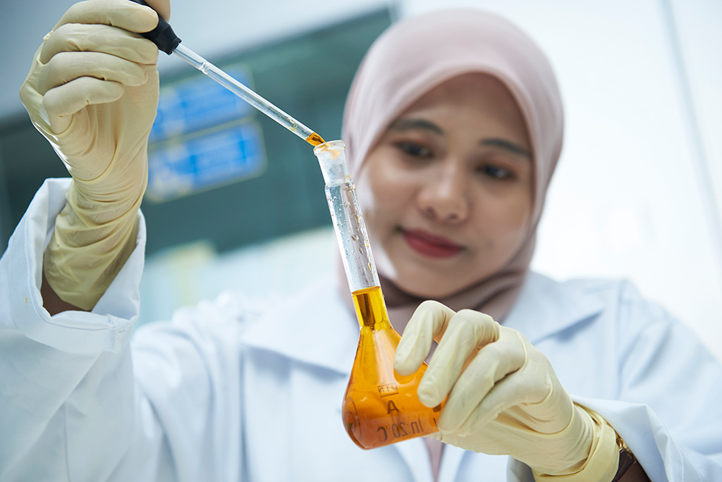 chemical-laboratory-biochem-food-testing